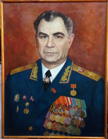 «Портрет Министра Обороны СССР Дмитрия Тимофеевича Язова»-Лоза Адольф Иванович