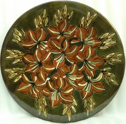 Декоративная тарелка «Оранжевые цветы» ЛКСФ 1970 е - Декоративная тарелка «Оранжевые цветы» ЛКСФ